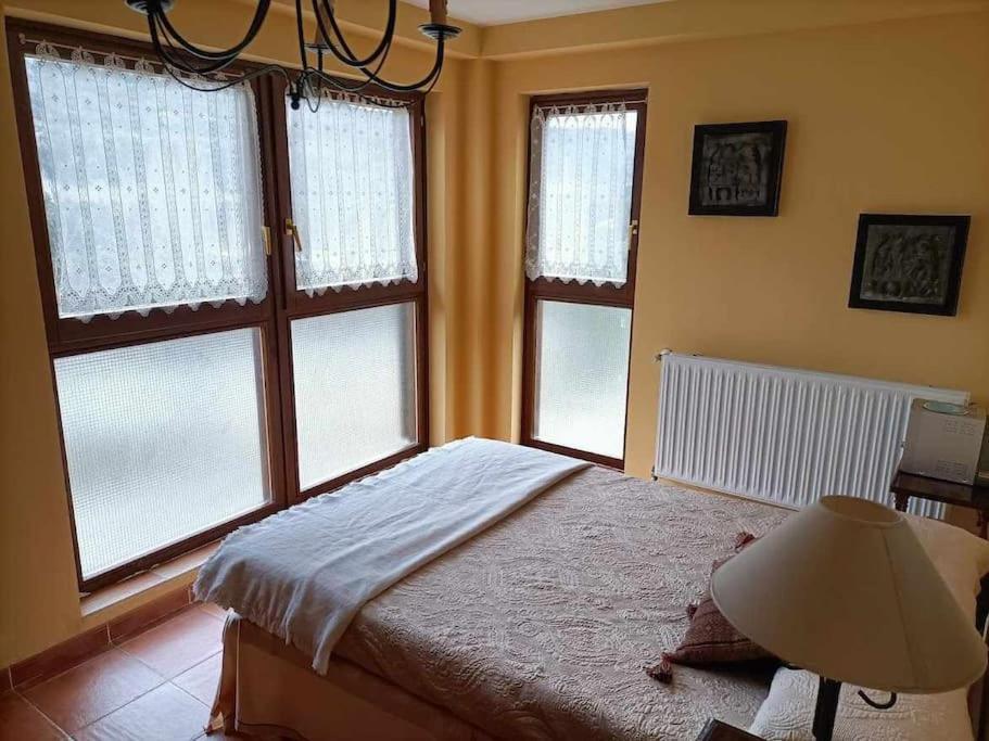 Casa Nora Вильянуа Экстерьер фото